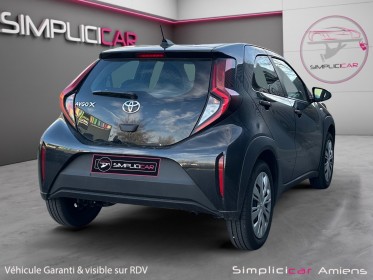 Toyota aygo x my23 1.0 vvt-i 72 s-cvt dynamic très peu de km - garantie 12 mois occasion simplicicar amiens  simplicicar...