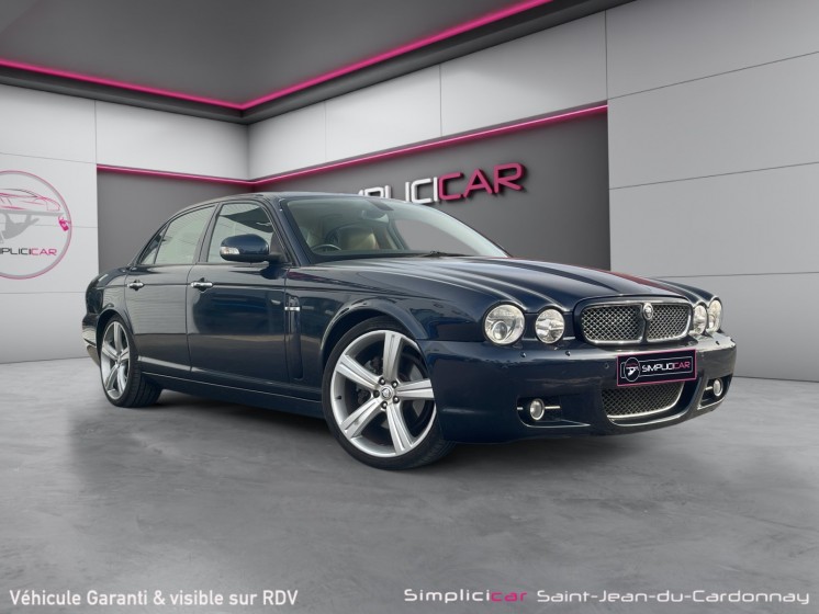 Jaguar xj6 v6 sport 2.7 td - 207 bi-turbo rhd cg française garantie 12 mois occasion simplicicar saint-jean simplicicar...