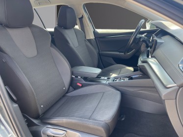 Skoda octavia combi 2.0 tdi 150 ch dsg7 4x4 ambition  attelage electrique / 1ère main occasion simplicicar grenoble...