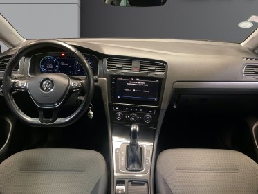 Volkswagen e-golf 136ch electrique carplay garantie 12 mois occasion simplicicar saint-jean simplicicar simplicibike france