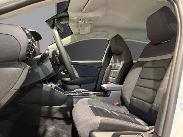 Citroen c4 iii 1.5 bluehdi 130 ss eat8 plus carplay ouverture sans clés garantie constructeur occasion simplicicar narbonne...