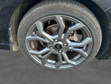 Ford fiesta 1.5 tdci 85 ch ss bvm6 st-line / distri  pompe a eau ok a 101691 km occasion avignon (84) simplicicar...