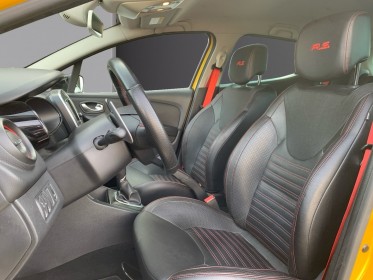 Renault clio iv 1.6 turbo 220 edc rs trophy - jaune sirius - suivi renault  rs monitor - bose - echappement sport akra -......