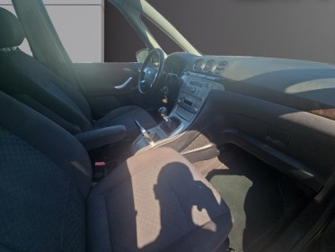 Ford galaxy ii tdci 125  ghia 1.8 occasion avignon (84) simplicicar simplicibike france