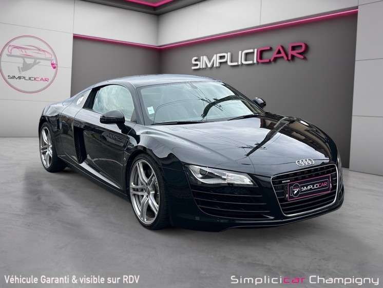 Audi r8 v8 quattro r-tronic 420 cv - carplay - caméra de recul - pack carbon exterieur et intérieur - bang  olufsen...