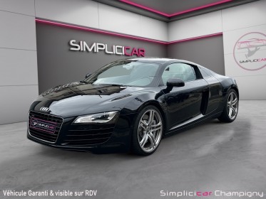 Audi r8 v8 quattro r-tronic 420 cv - carplay - caméra de recul - pack carbon exterieur et intérieur - bang  olufsen...