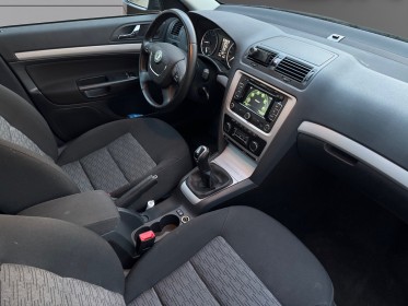 Skoda octavia combi 1.6 tdi 105 cr fap ambition ii garantie 12 mois 2 ème main occasion simplicicar mery-sur-oise...