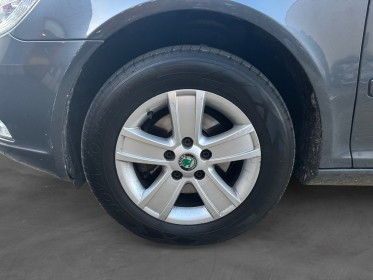 Skoda octavia combi 1.6 tdi 105 cr fap ambition ii garantie 12 mois 2 ème main occasion simplicicar mery-sur-oise...