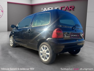 Renault twingo 2i initiale  1. kit distribution et embrayage neufs - ct ok occasion avignon (84) simplicicar simplicibike...