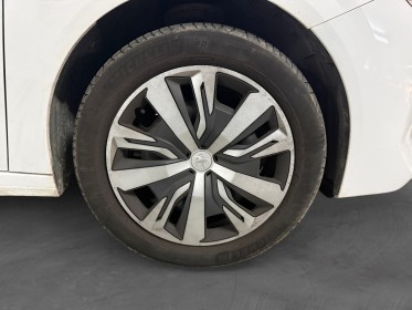 Peugeot 208 business puretech 100 ss bvm6 active business garantie 12 mois occasion simplicicar meximieux simplicicar...