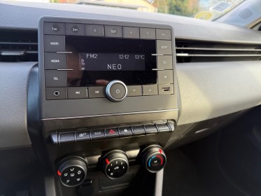 Renault clio v blue dci 85 zen - garantie 12mois - suivie d'entretiens renault - alarme -  radio bluetooth mp3 -... occasion...