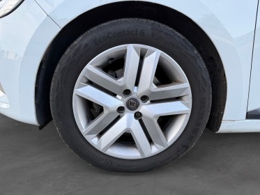 Renault clio v blue dci 85 zen - garantie 12mois - suivie d'entretiens renault - alarme -  radio bluetooth mp3 -... occasion...