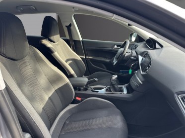Peugeot 308 1.6 bluehdi 100ch ss bvm5 style garantie 12 mois occasion simplicicar amiens  simplicicar simplicibike france