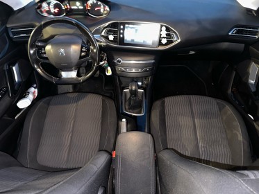Peugeot 308 1.6 hdi 92ch fap bvm5 allure garantie 12 mois occasion simplicicar amiens  simplicicar simplicibike france