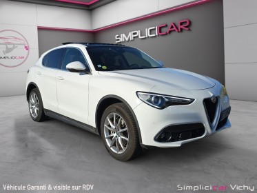 Alfa romeo stelvio 2.2 l 210 ch q4 at8 lusso toit ouvrant panoramique révisée garantie 12 mois attelage amovible occasion...