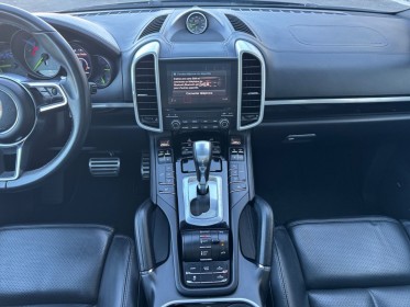 Porsche cayenne 3.0 v6 416 ch s platinium edition e-hybrid tiptronic a occasion simplicicar toulon ouest simplicicar...