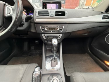 Renault megane iii estate estate iii 1.5 dci 110 fap eco2 zen edc occasion simplicicar meaux simplicicar simplicibike france