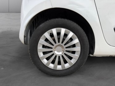 Renault twingo iii 3 70 ch 1.0 - garantie 12 mois occasion simplicicar nimes - rb auto simplicicar simplicibike france