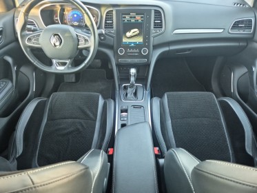 Renault megane iv estate tce 130 energy edc intens   garantie 12 mois/entretiens a jour occasion simplicicar royan...