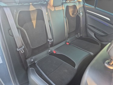 Renault megane iv estate tce 130 energy edc intens   garantie 12 mois/entretiens a jour occasion simplicicar royan...