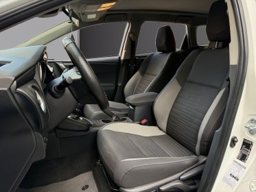 Toyota auris touring sports my17 hybride 136h design/entretien a jour/garantie 12 mois occasion paris 17ème (75)(porte...