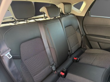 Renault captur tce 130 edc fap intens carplay caméra de recul aide à la conduite garantie 12 mois occasion simplicicar...