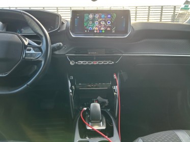 Peugeot 2008 electrique 136 ch allure, caméra de recul, radar av/ar, apple carplay, garantie 12 mois occasion simplicicar...