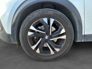 Peugeot 2008 electrique 136 ch allure, caméra de recul, radar av/ar, apple carplay, garantie 12 mois occasion simplicicar...