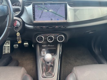 Alfa romeo giulietta 1750 tbi 235 ch quadrifoglio verde | toit ouvrant | garantie 12 mois || occasion osny simplicicar...