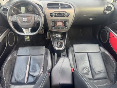 Seat leon fr 2.0 tsi 210 ch toit ouvrant/ sieges chauffants dsg boite automatique occasion simplicicar orgeval  simplicicar...