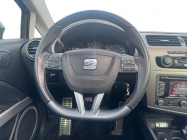 Seat leon fr 2.0 tsi 210 ch toit ouvrant/ sieges chauffants dsg boite automatique occasion simplicicar orgeval  simplicicar...