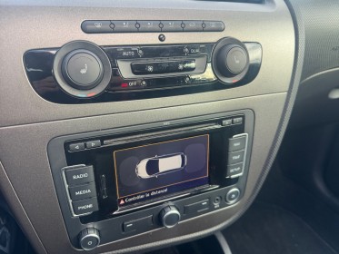 Seat leon fr 2.0 tsi 210 ch toit ouvrant/ sieges chauffants dsg boite automatique occasion simplicicar orgeval  simplicicar...