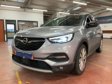Opel grandland x ultimate 2.0 diesel 177 ch bva8 - son danon - camera de recul - siege chauffant et vantilé - entretien......