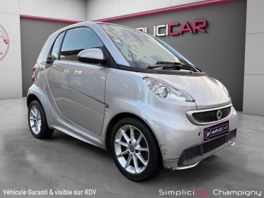 Smart fortwo coupe smart  71ch mhd passion automatique- direction assistée-accoudoir-allumage des feux auto toit panoramique...