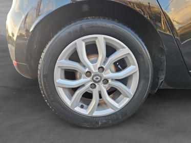 Renault clio iv tce 90 intens  phase 2 / chaine de distribution / entretien complet occasion simplicicar toulon ouest...