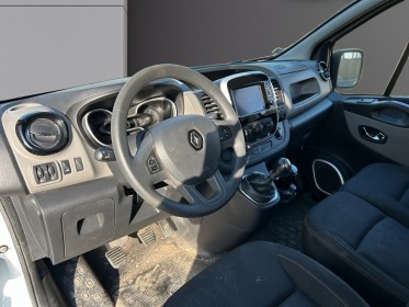 Renault trafic fourgon l2h1 1300 kg 1.6 dci moteur à chaine 95 ch grand confort gps climatisation garantie 12 mois occasion...