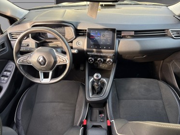 Renault clio v tce 100 intens - faible kms - garantie 12 mois occasion simplicicar lyon nord simplicicar simplicibike france