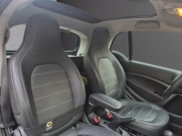 Smart fortwo coupe 0.9 90 ch ss ba6 prime occasion paris 17ème (75)(porte maillot) simplicicar simplicibike france