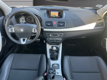 Renault megane iii coupe dci 130 fap eco2 monaco gp euro 5 - garantie 12 mois occasion simplicicar caen  simplicicar...