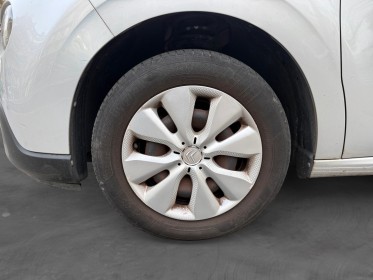 Citroen c3 c3 puretech 68 live/entretien À jour occasion paris 17ème (75)(porte maillot) simplicicar simplicibike france