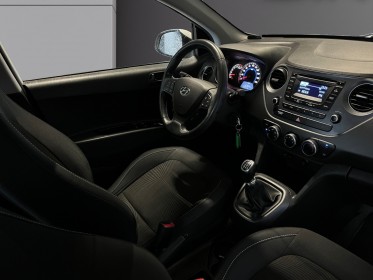 Hyundai i10 1.0 66 uefa euro 2016 radar de recul garantie 12 mois occasion simplicicar bordeaux  simplicicar simplicibike...