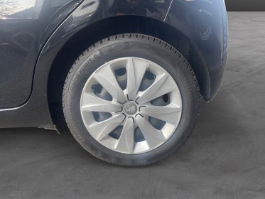 Peugeot 108 82ch bvm5 style distribution neuve peugeot garantie 12mois occasion parc voitures beauvais simplicicar...