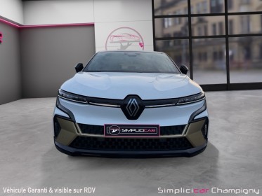 Renault megane e-tech ev60 220 ch super charge iconic occasion champigny-sur-marne (94) simplicicar simplicibike france