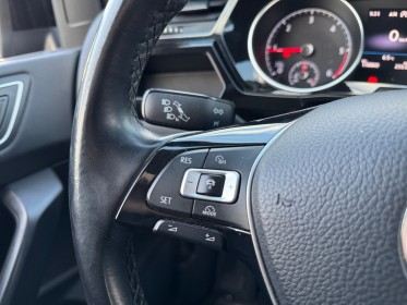 Volkswagen touran 2.0 tdi 150 bmt 5pl carat / toit panoramique / caméra de recul / gps / apple carplay occasion simplicicar...