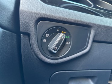 Volkswagen touran 2.0 tdi 150 bmt 5pl carat / toit panoramique / caméra de recul / gps / apple carplay occasion simplicicar...