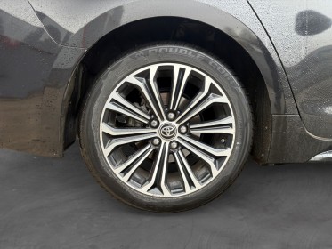 Toyota corolla touring sports hybride my21 122h design team deutschland covering noir camera de recul garantie toyota relax...
