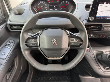 Peugeot partner asphalt 100 ch apple carplay bluetooth camera de recule gps garantie 12 mois occasion simplicicar marignane ...