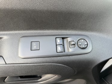 Peugeot partner asphalt 100 ch apple carplay bluetooth camera de recule gps garantie 12 mois occasion simplicicar marignane ...