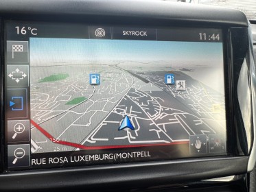 Peugeot 208 1.6 bluehdi 100ch féline courroie a jour garantie 12 mois occasion montpellier (34) simplicicar simplicibike...