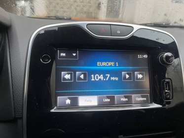 Renault clio iv tce 120 limited  edc boite auto entretiens renault garantie 12 mois occasion simplicicar le raincy...